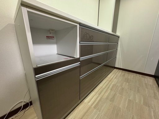 美品】ニトリ チェルシー カップボード/キッチンボード/食器棚 (くぼた