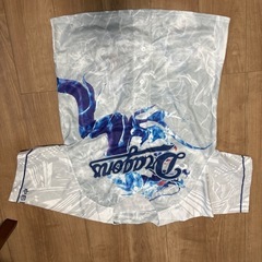 受け取り先決定。
中日ドラゴンズ ユニフォーム1