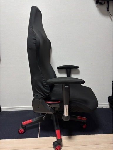 ゲーミングチェア スピーカー、カバー付き
