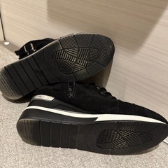 ニッセン　厚底シューズの画像