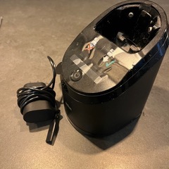 ブラウン髭剃り充電器の画像