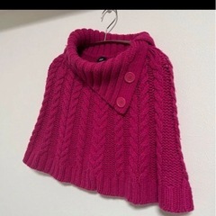 GAP ギャップ　ケープ　美品　レディース　秋冬　極暖　ビビットカラーの画像