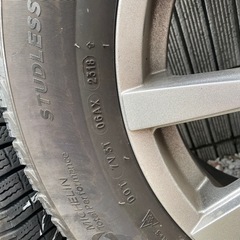スタッドレスタイヤ　225/65R17 MICHELIN X-ICE ICE3+の画像