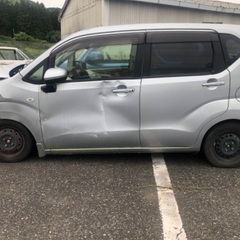ダイハツムーヴ　事故車　部品取り　至急販売の画像