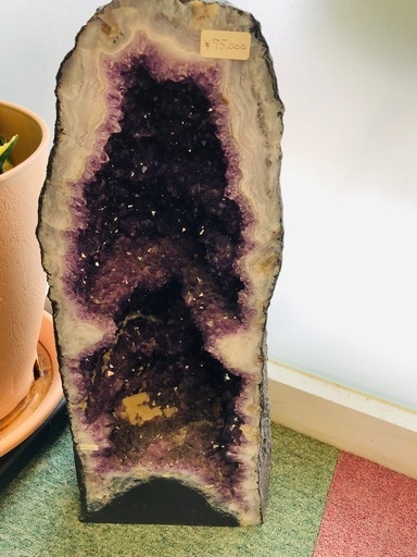 アメジストドーム　水晶山洞