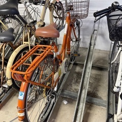 自転車 オレンジ色の画像