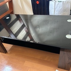ガラステーブル　黒