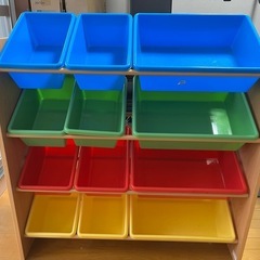 おもちゃ箱 色分け