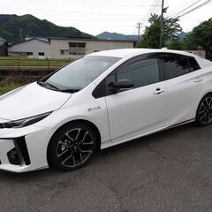 プリウスPHV　車検長い９年４月まで☆彡　希少GRスポーツ　早い者勝ち！！　の画像