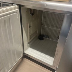 業務用冷蔵冷凍庫
の画像
