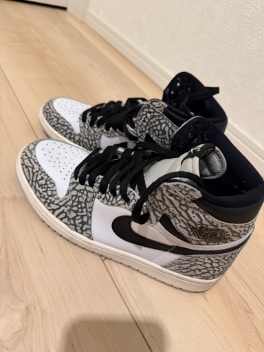 NIKE スニーカー　27cm