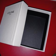 🟠🔸CELINE🔸🟠   黒の巾着・紙のバッグ・紙の箱の画像
