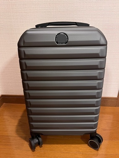 DELSEY PARIS スーツケース　新品　グレー