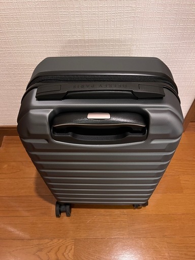 DELSEY PARIS スーツケース　新品　グレー