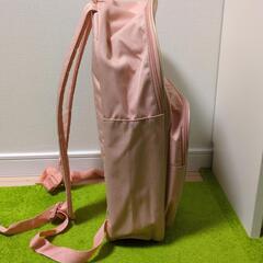 アディダス　リュックサック　ピンクの画像