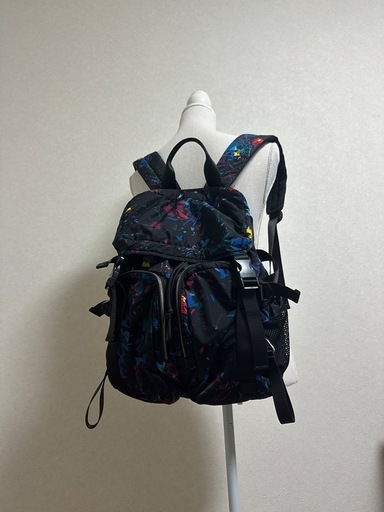 Desigual ナイロンマキシリュックデシグアルバックパック Desigual ナイロンマキシリュックデシグアルバックパック