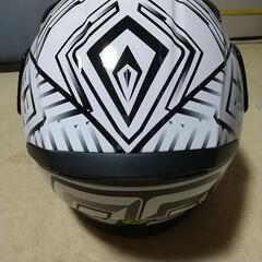 ヘルメットの画像