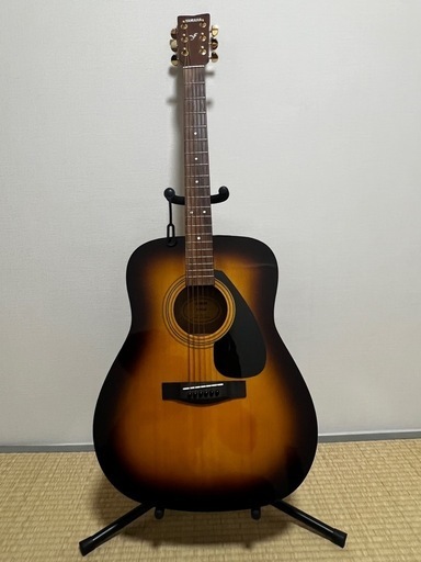 YAMAHA アコギ ほぼ新品  カバー・スタンド付き