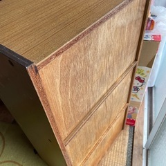 3段ボックスの画像