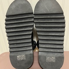 HARE クロスシャークサンダルMの画像