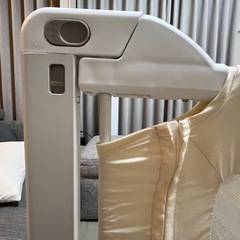 【お話中】ベッドガード200＆140セット　ベッドフェンスの画像