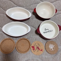 グラタン皿　　ご飯茶碗　コースター