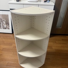 三角コーナー棚 白