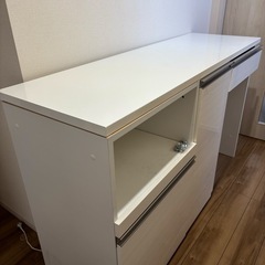 ニトリカップボードの画像