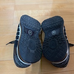 ONEMIX ランニングシューズ　スニーカー　黒の画像