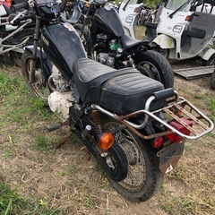 ヤマハ　SR125  書類付レストアベース車の画像