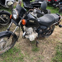 ヤマハ　SR125  書類付レストアベース車の画像
