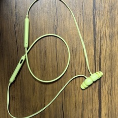 Beats Flex