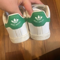 スニーカー　adidas 16センチの画像