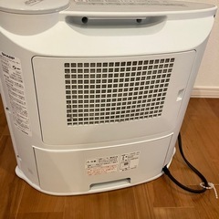 SHARP セラミックファンヒーターの画像