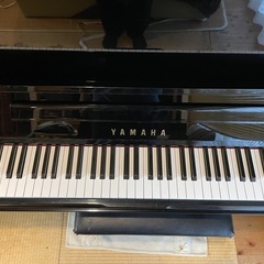 アップライトピアノの画像