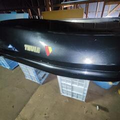 THULE ルーフボックスの画像