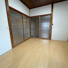 バイクガレージあり！家賃1ヶ月無料🉐敷金礼金ゼロゼロ‼️小黒田町...