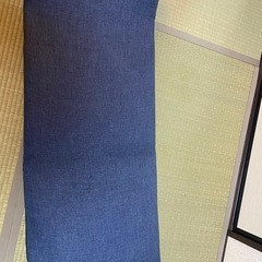 リクライニング折りたたみ座椅子 – ネイビーブルーの画像