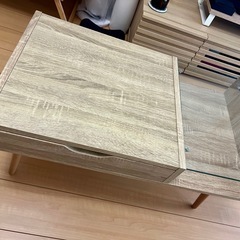 LOWYA　ローテーブルの画像
