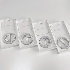 【新品】iPhone14.14Pro 空箱4箱ケーブル4本の画像