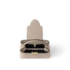 お買い得‼️非常に入手困難‼️【日本完売コレクション品 AW2024新作 ルイヴィトン 2WAYバッグ】正規品の画像