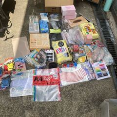 未使用 雑貨 まとめ クイックルワイパー コットン 無印良品 モップ サンダル コットン ブラシ 石鹸 糸 カビ取りモップ コップの画像