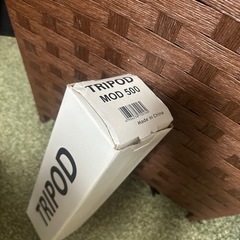 ビデオカメラ用三脚の画像