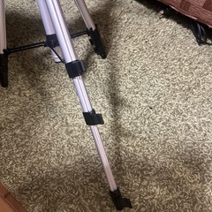 ビデオカメラ用三脚の画像