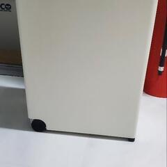 ゴミ箱の画像