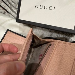 【引き渡し先決定】GUCCI 三つ折り財布の画像