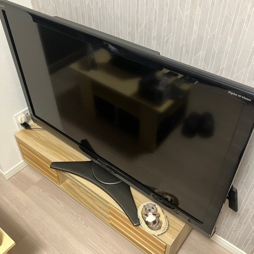 【美品】SHARP シャープ 46インチ 液晶テレビAQUOS LC-46SE1
