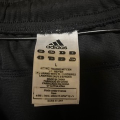 adidas ハーフパンツ　メンズの画像