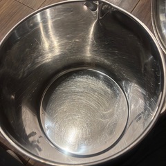フライヤー用油缶20リットルの画像