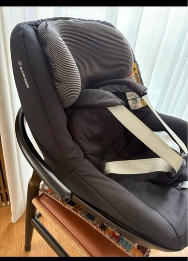 マキシコシ チャイルドシート